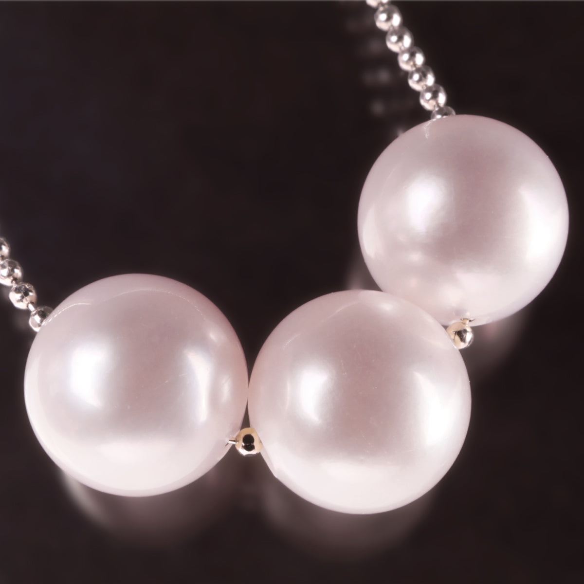 アコヤ真珠 約8mm珠 3珠ラインペンダント(SV)