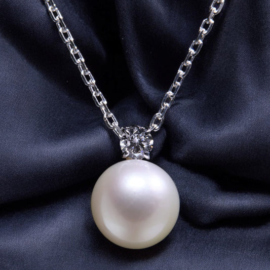 アコヤ真珠とラボグロウンダイヤモンドのご褒美ジュエリー【ペンダント】